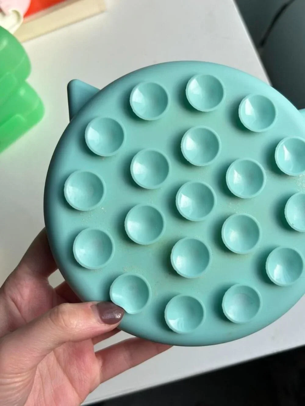 Blue Silicon Slow Feeding Cat Plate with Suction Cups